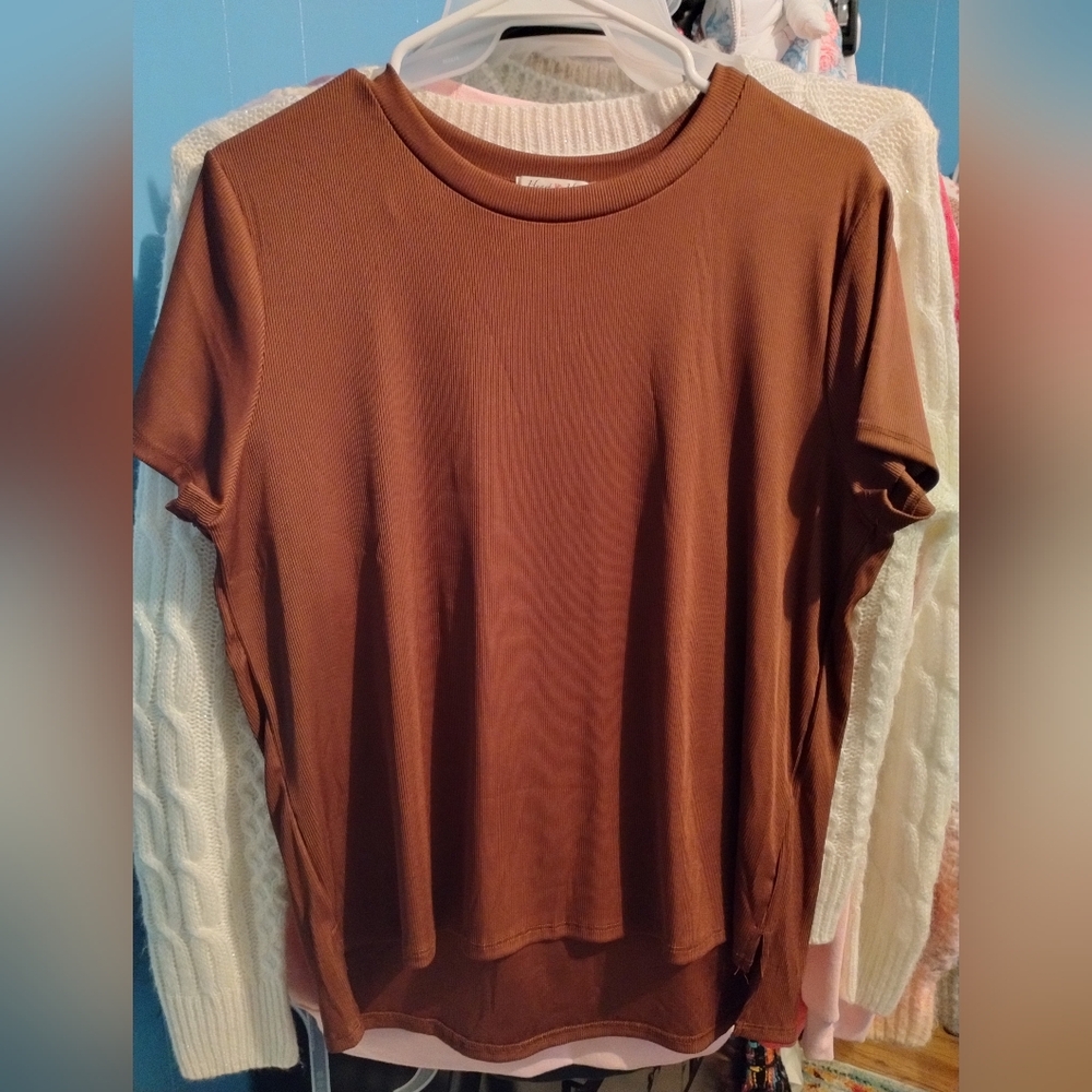 Modal Ribbed Short Sleeve Top -Coffee - Picture 3 of 4